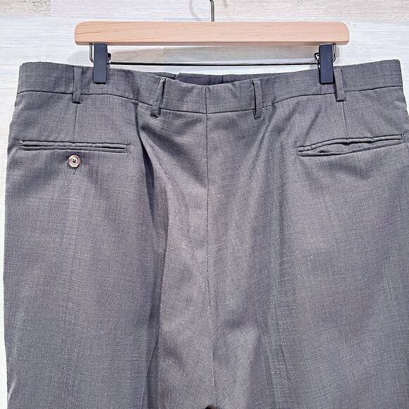 Jos A Bank Wool Two Button Suit Gray Birdseye Mens 46R Jacket 40W Pleated Pants - Picture 13 of 14